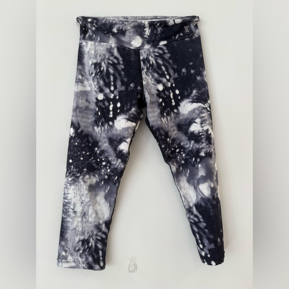 Women's Black & Gray Tie-Dye Leggings